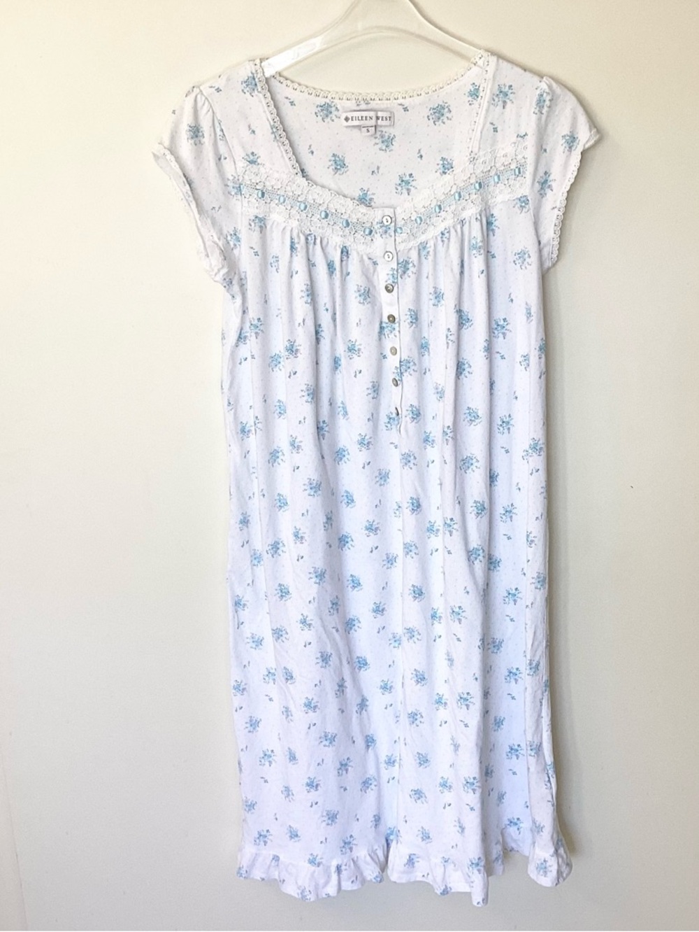 Eileen West Short Sleeve Knee Length Floral Nightgown - White/Blue - S